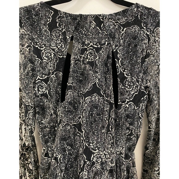 Francesca’s Black and White Dress Size Medium - Picture 5 of 6